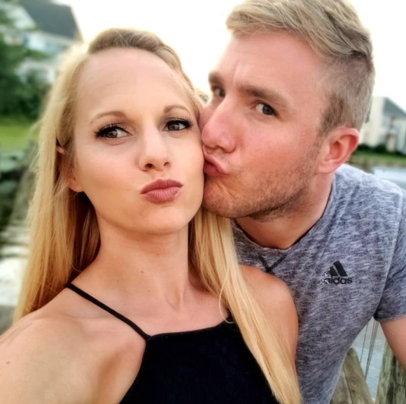 Meet your Posher, Megan - Picture 4 of 4